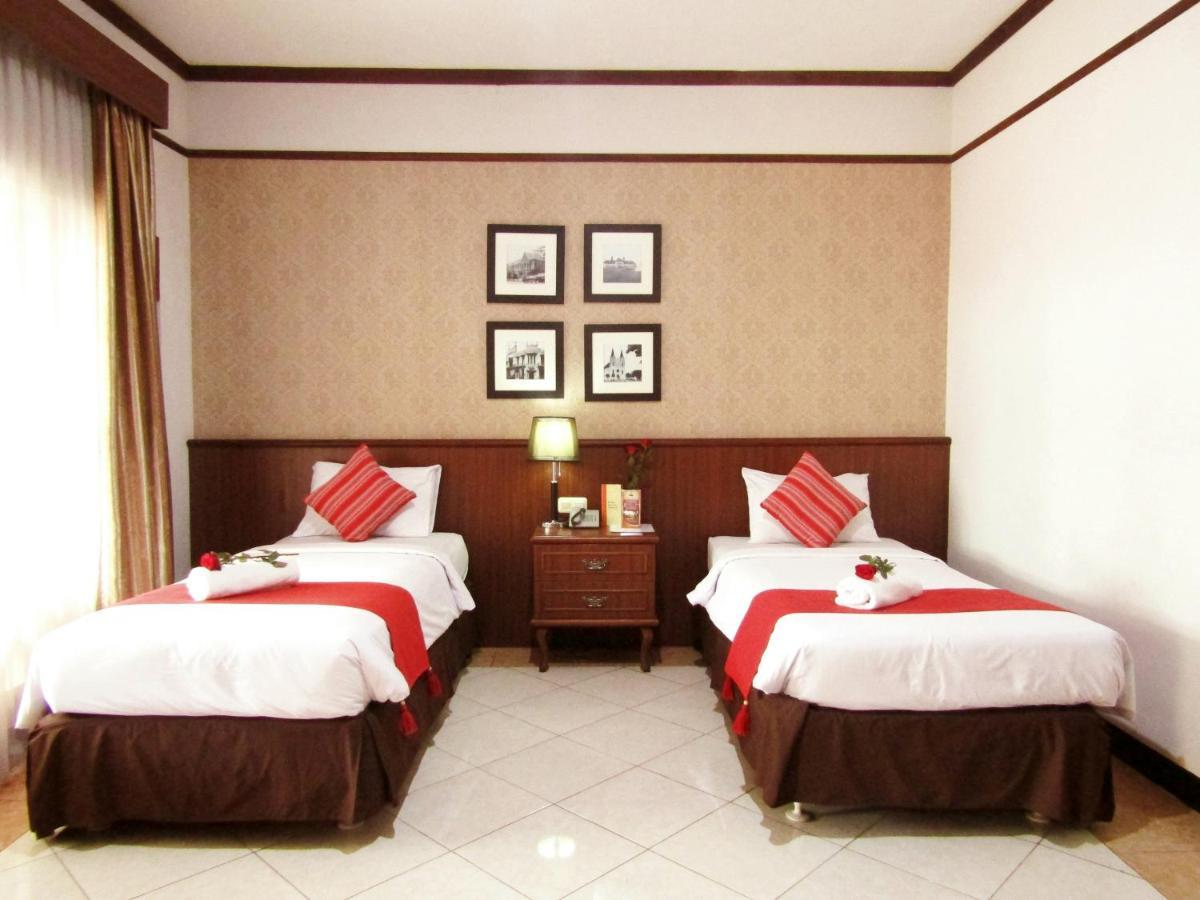 Hotel Pelangi Malang, Kayutangan Heritage Exterior foto