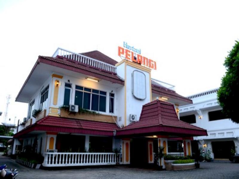 Hotel Pelangi Malang, Kayutangan Heritage Exterior foto